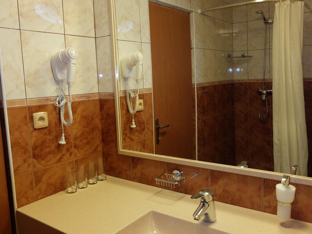 Apartments Sunce برنا الغرفة الصورة